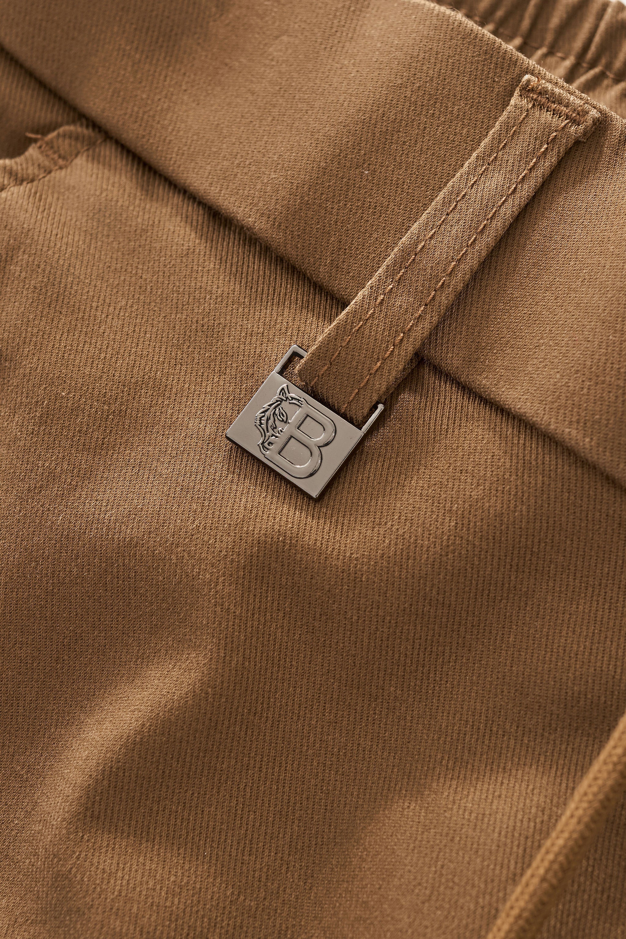 Apex Drawstring Stretch Pants KHAKI - Image 5