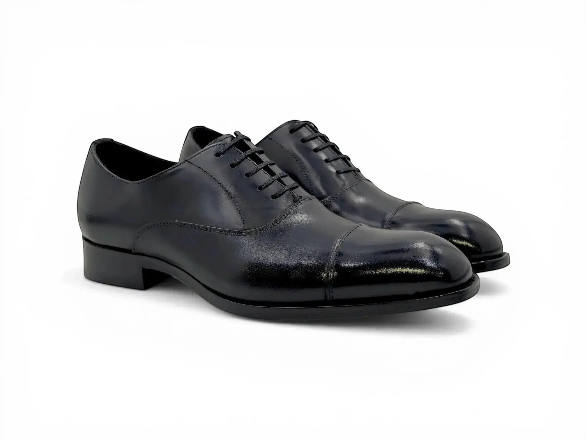 Avon Cap Toe Oxford in Leather Sole - Image 9