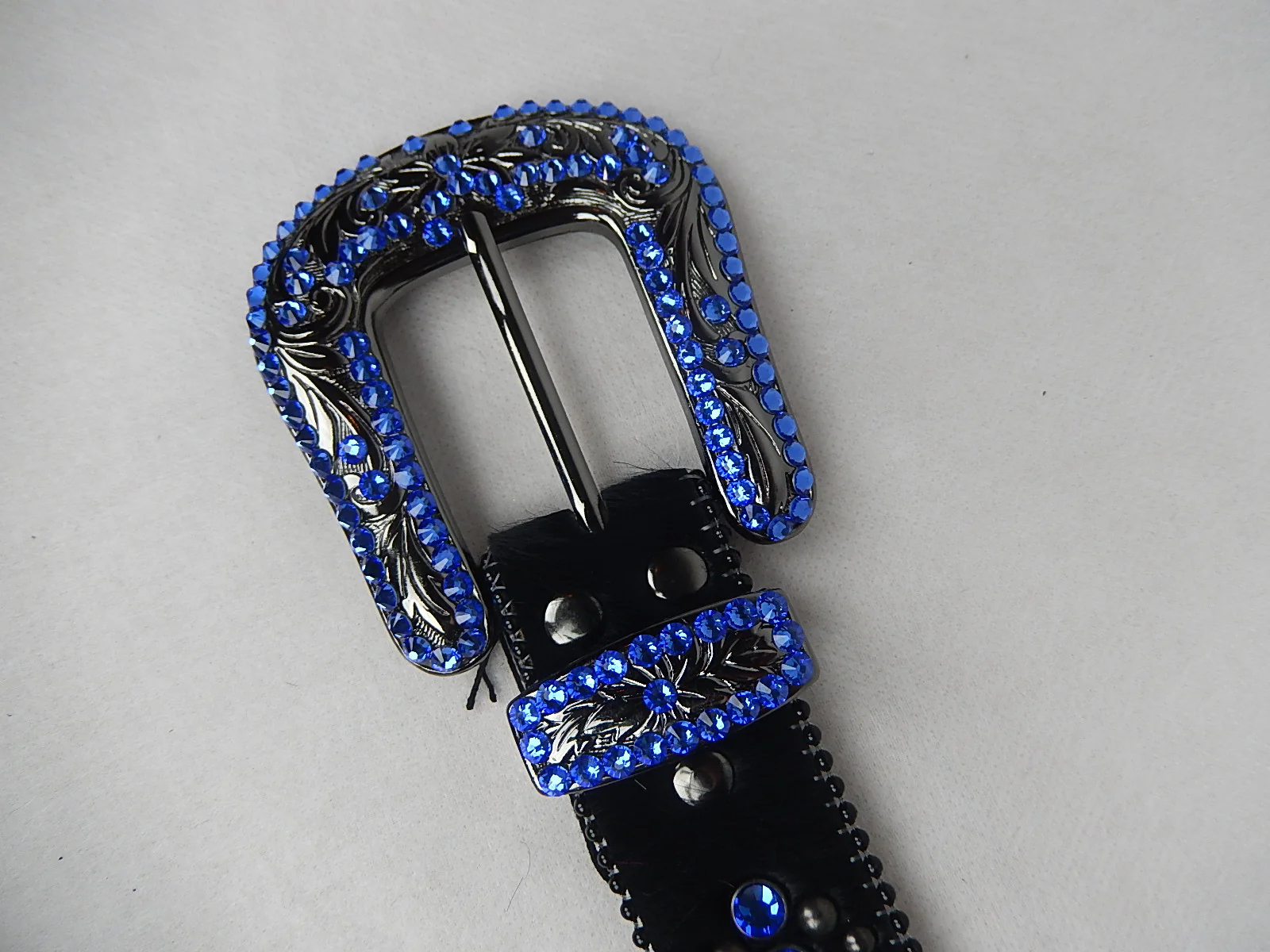 b.b. Simon ' Sapphire Royalty' Swarovski Crystal Belt - Image 3