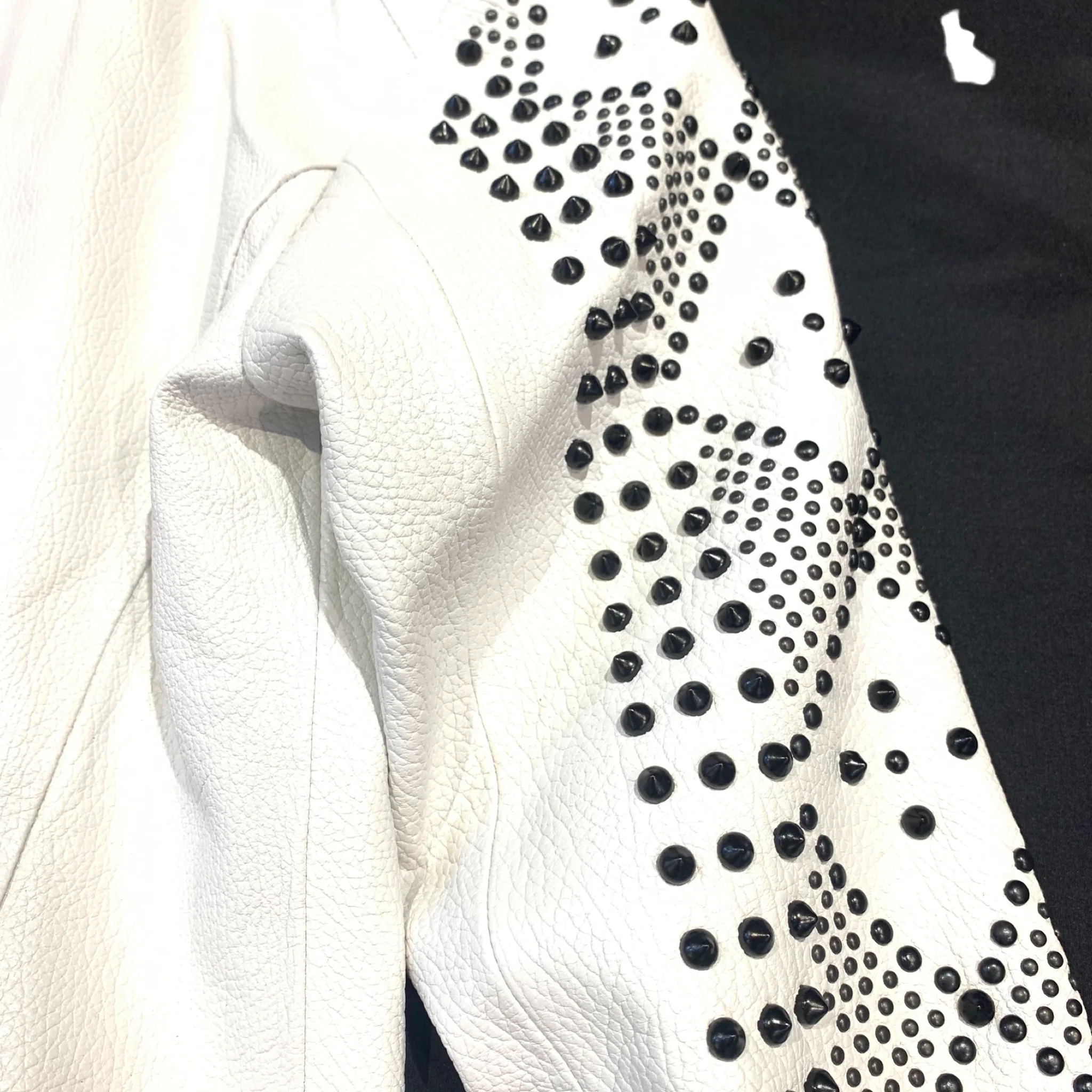 Barya NewYork Ladies White Spike Biker Jacket - Image 4