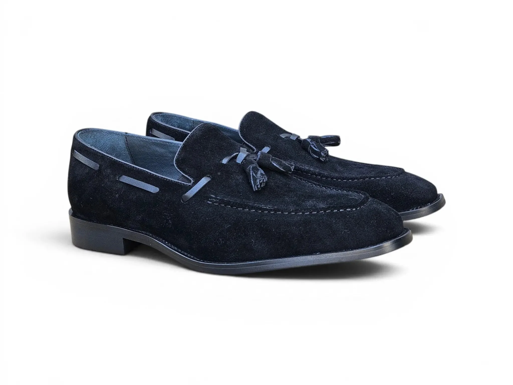 Carrucci Savoy Suede Tassel Loafer - Image 8
