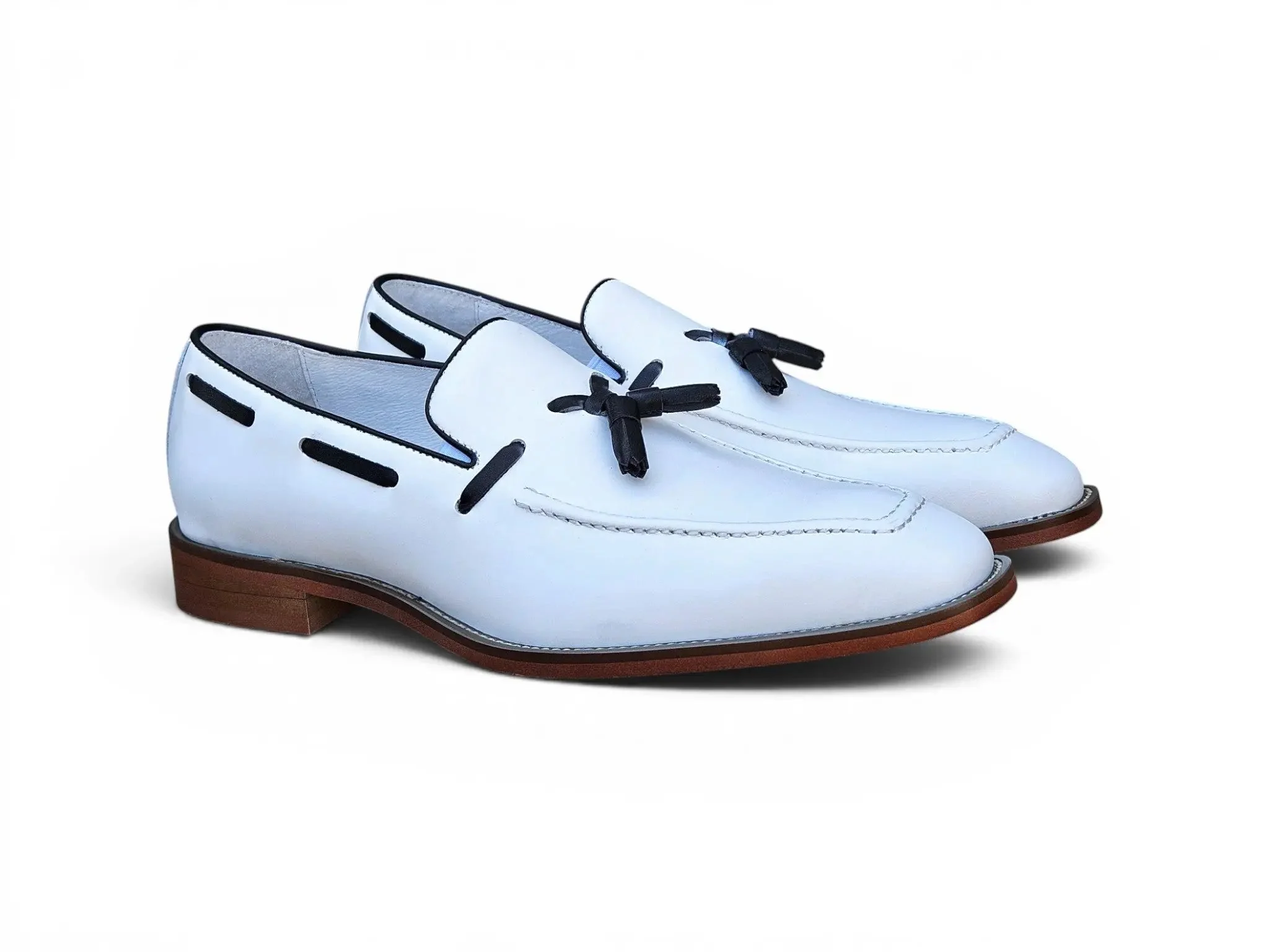 Carrucci Savoy Tassel Loafer - Image 7