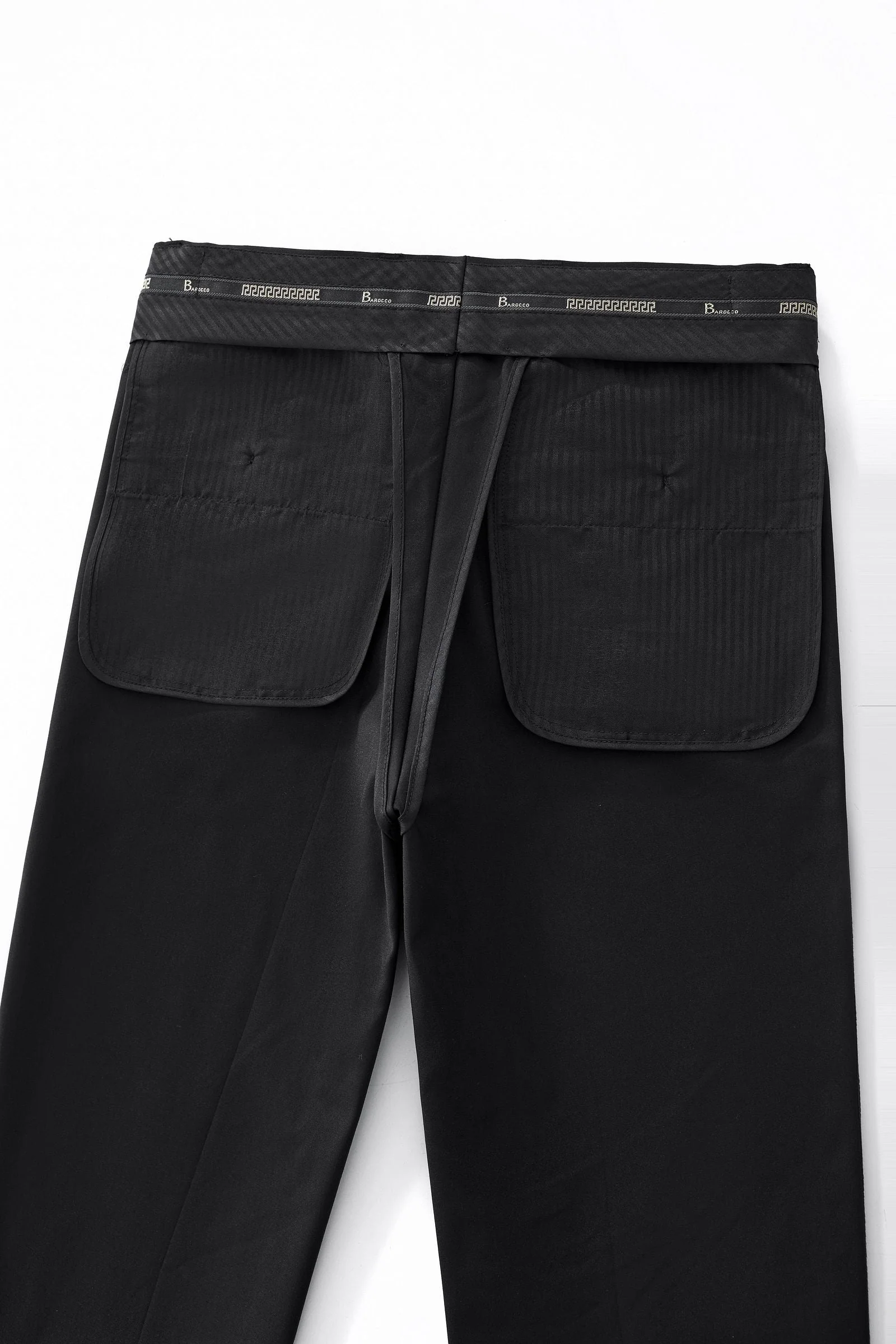 ESSENCE SIGNATURE SUIT BLACK - Image 17