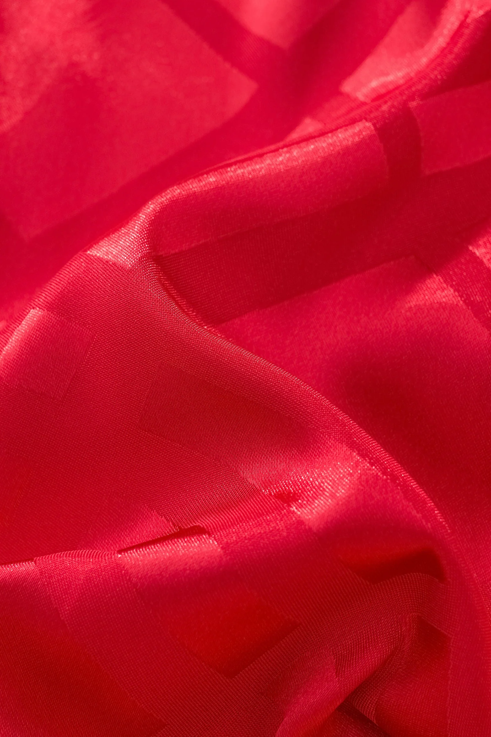 ESSENCE SIGNATURE SUIT RED - Image 16