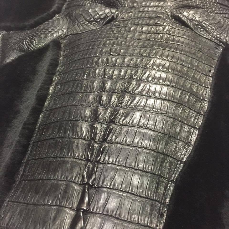 G-Gator Full Alligator Body Hooded Mouton Vest - Image 6