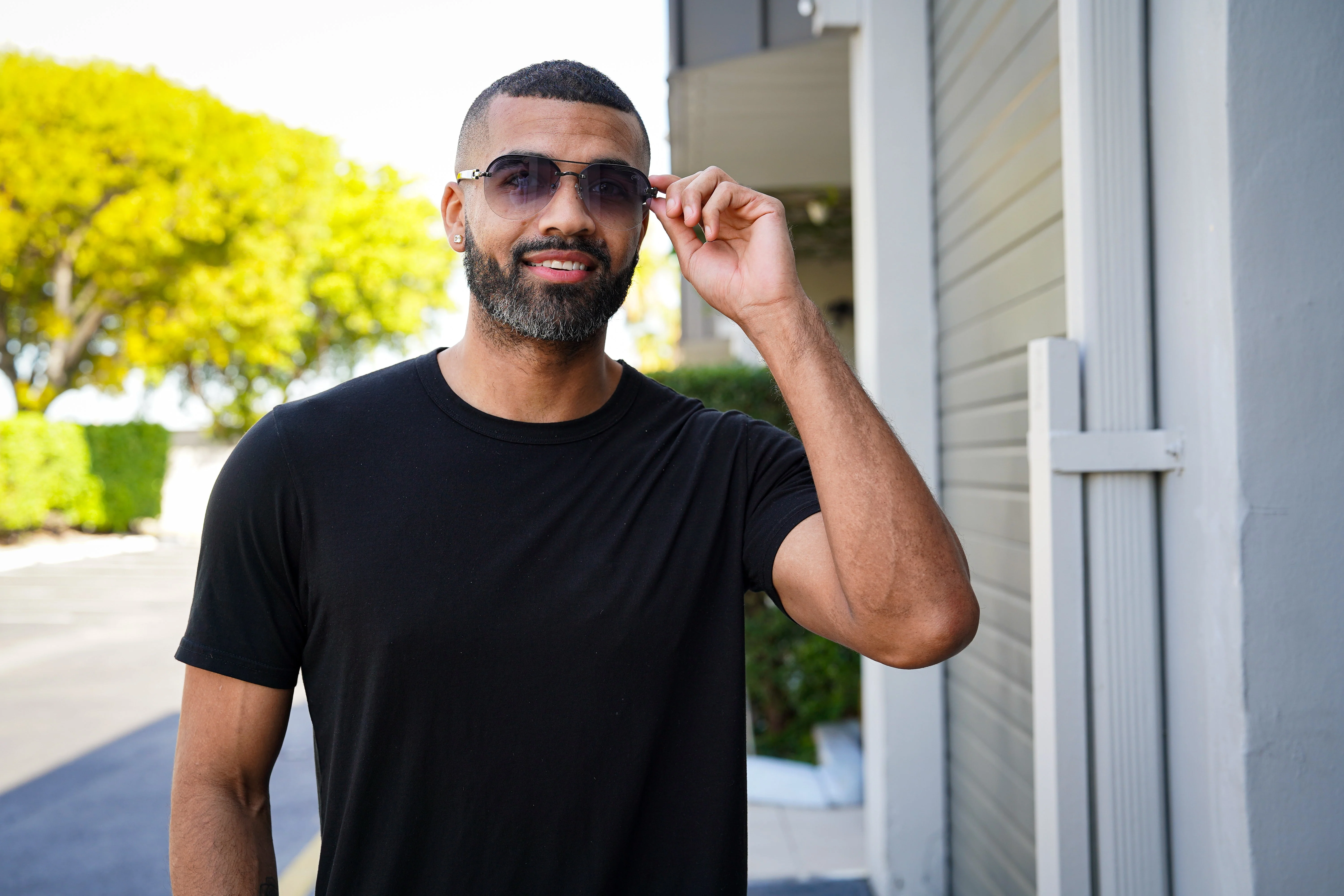 Gables Unisex Sunglasses – Stylish Frames, Bold Look - Image 21