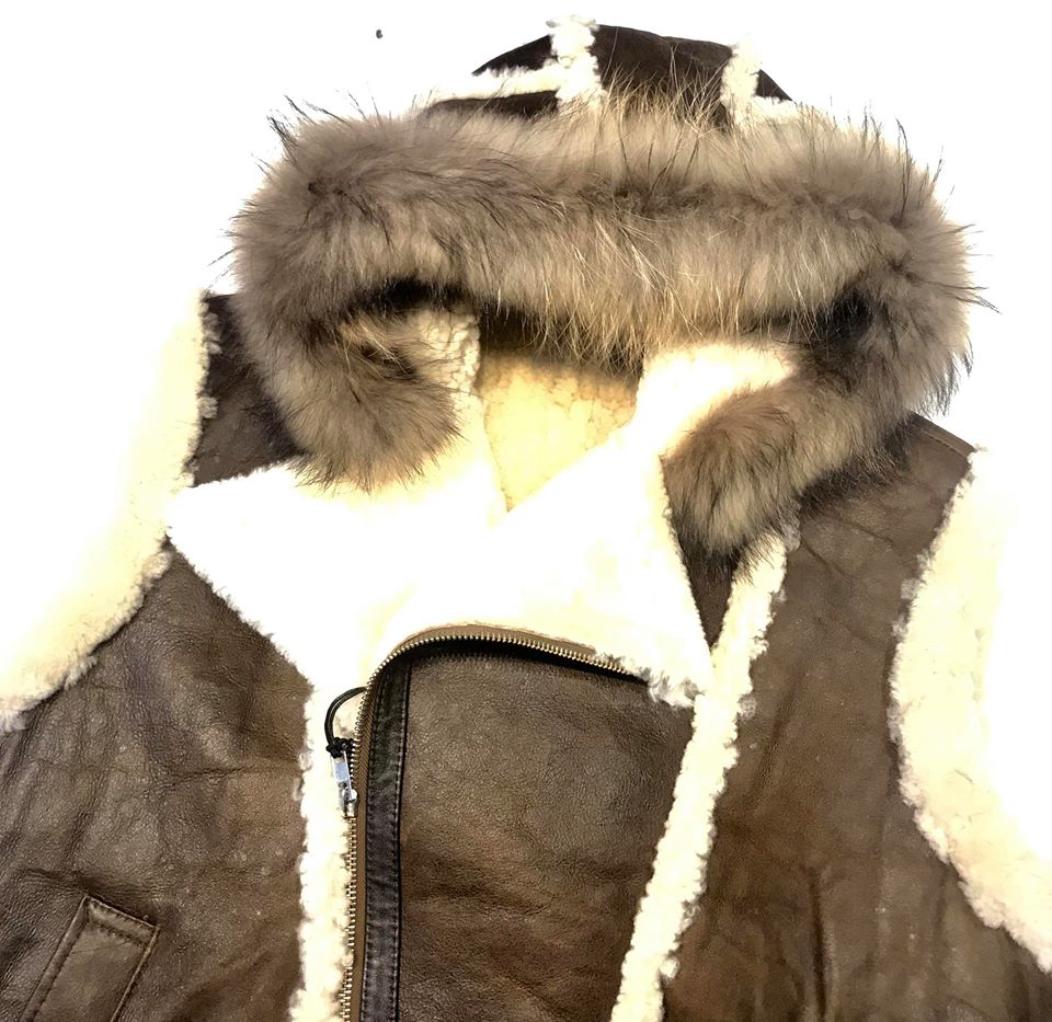 Jakewood Brown Shearling Fox Collar Vest - Image 5