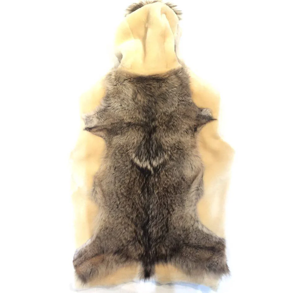 Jakewood Men's Natural Fox Tail Shearling Vest - Image 3