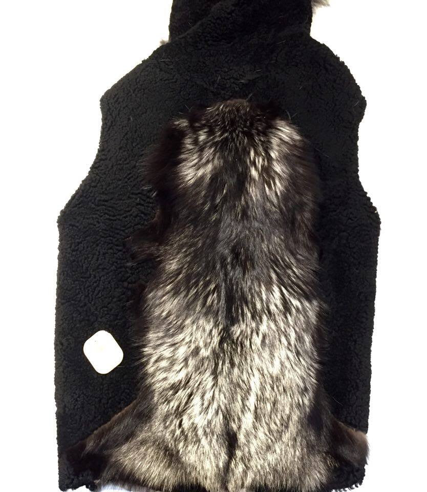Jakewood Shearling Silver Fox Tail Vest - Image 7