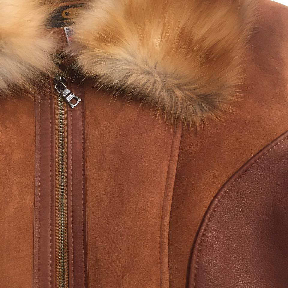 Jakewood Tobacco Red Fox Collar Shearling - Image 2