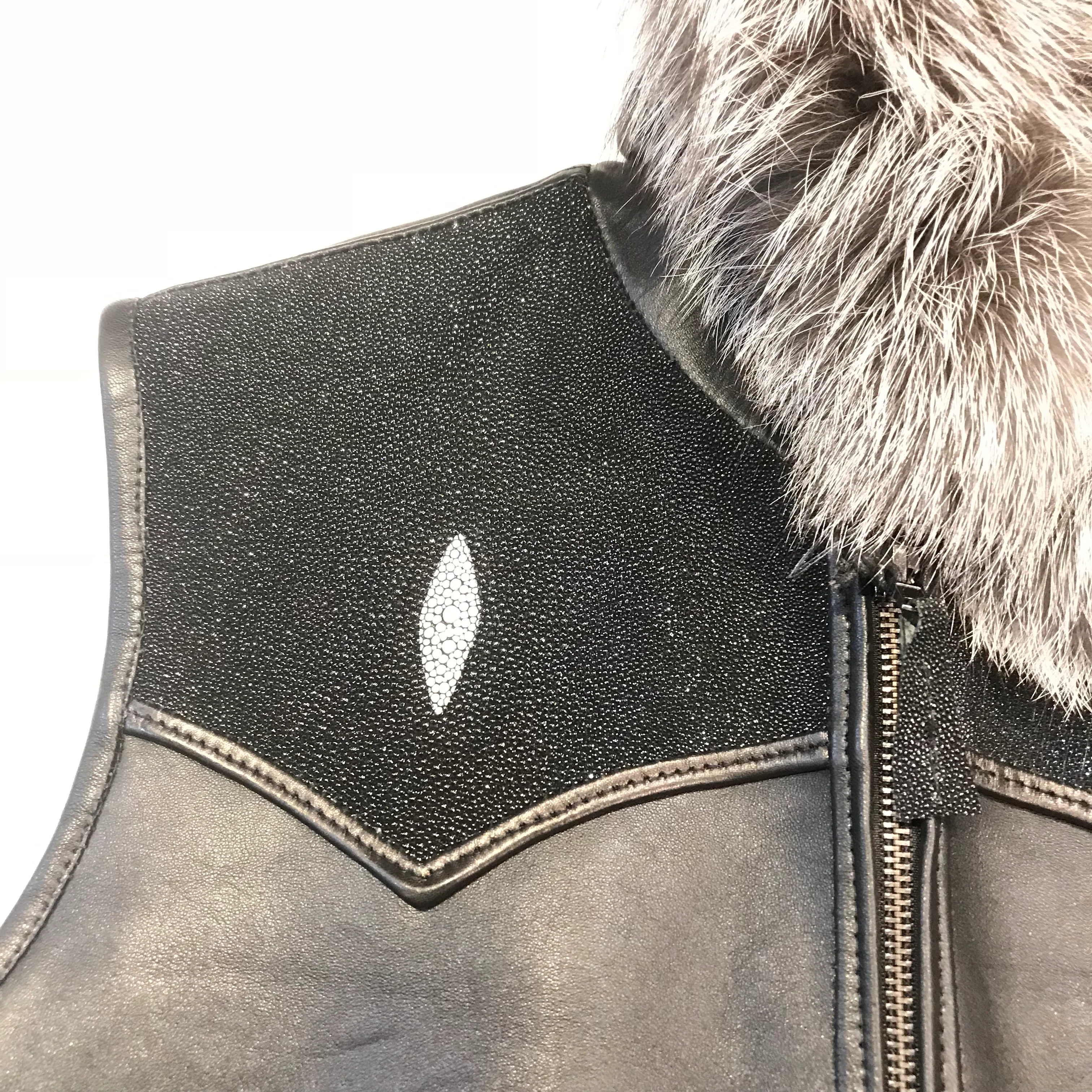 Kashani Black Stingray Silver Fox Hooded Vest - Image 2