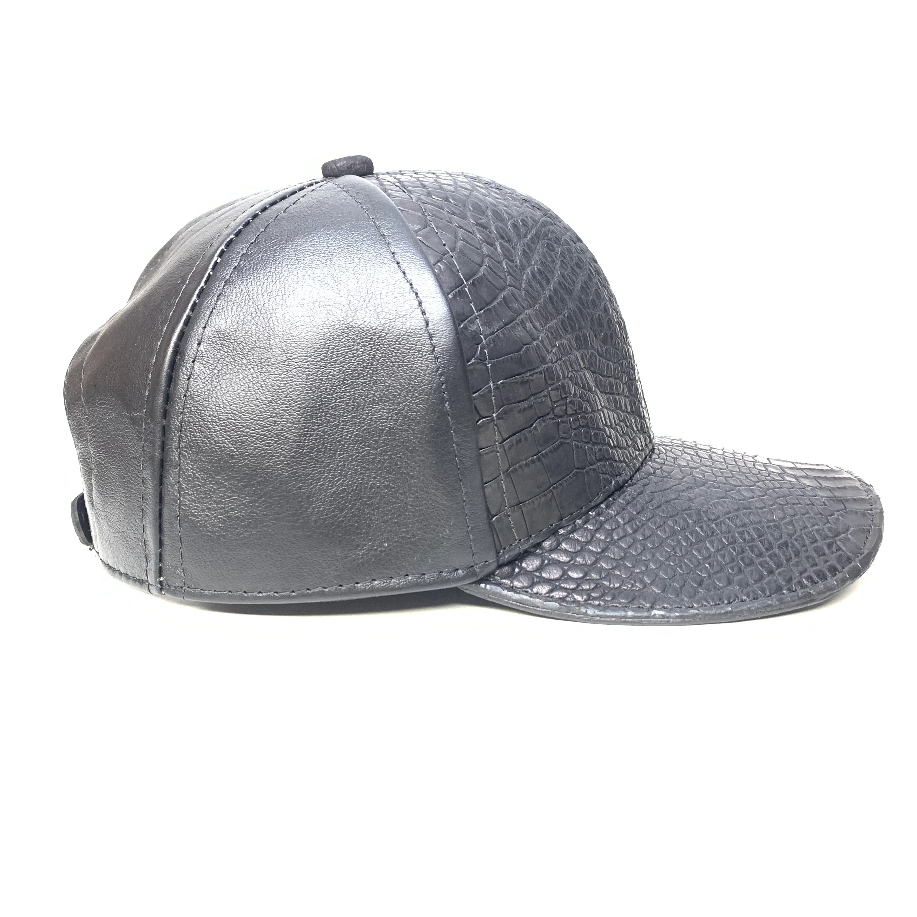 Kashani Men's Black Alligator/ Leather Strap-Back Base Ball Hat - Image 3