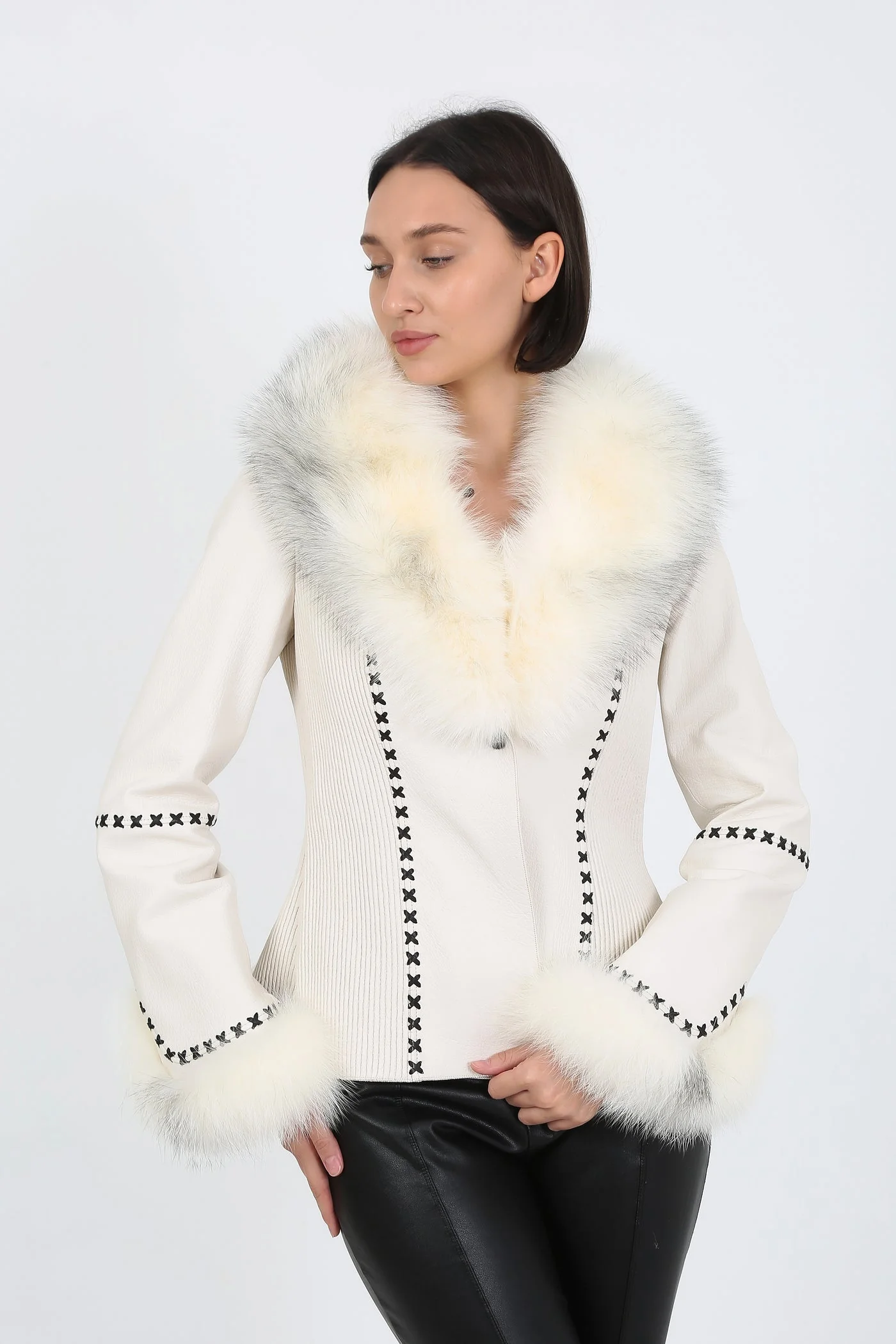 Kashani White Leather Jacket with Fox Fur Collar & Cuffs - Image 2