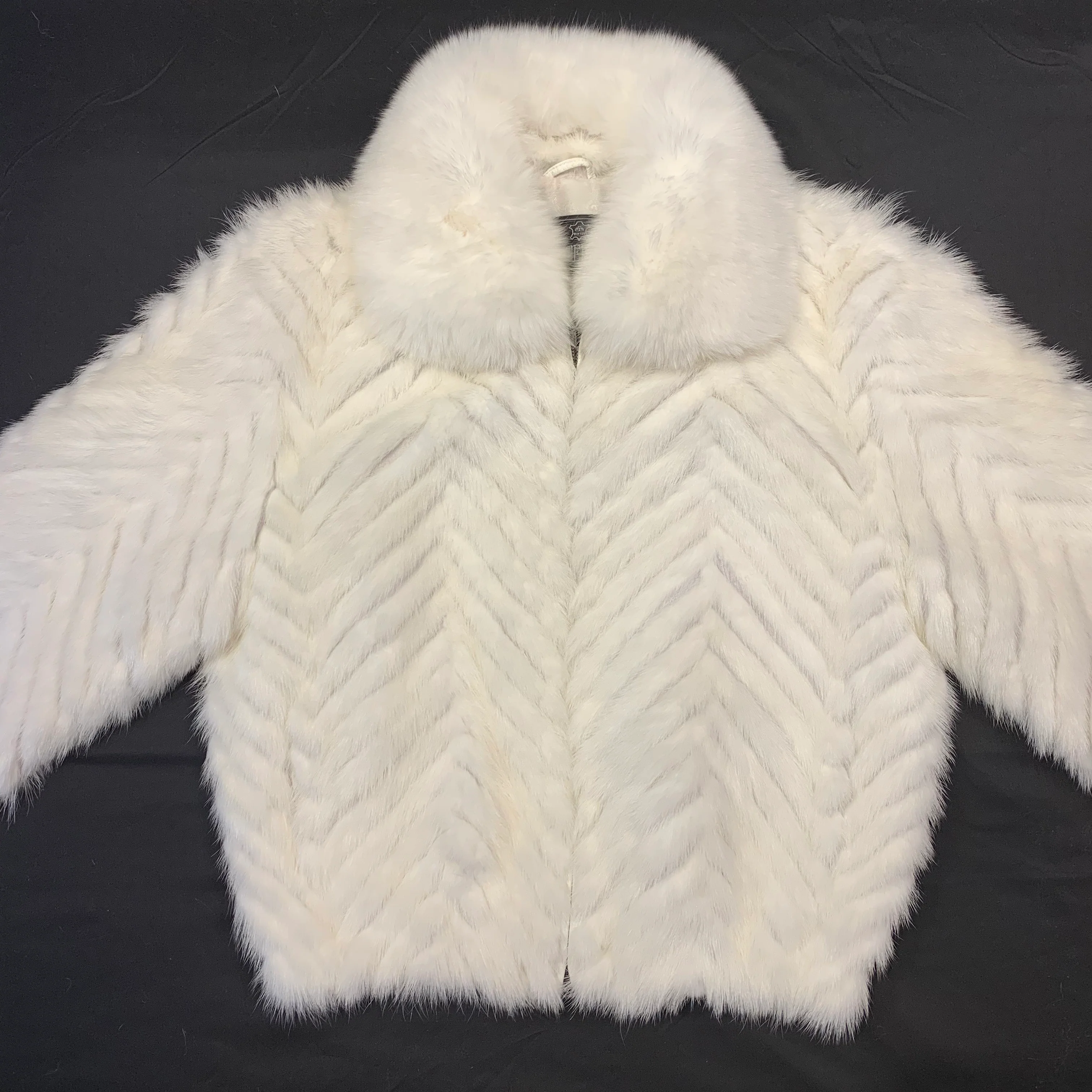 Kashani Women's White Mink Tail Fur Coat - Image 2