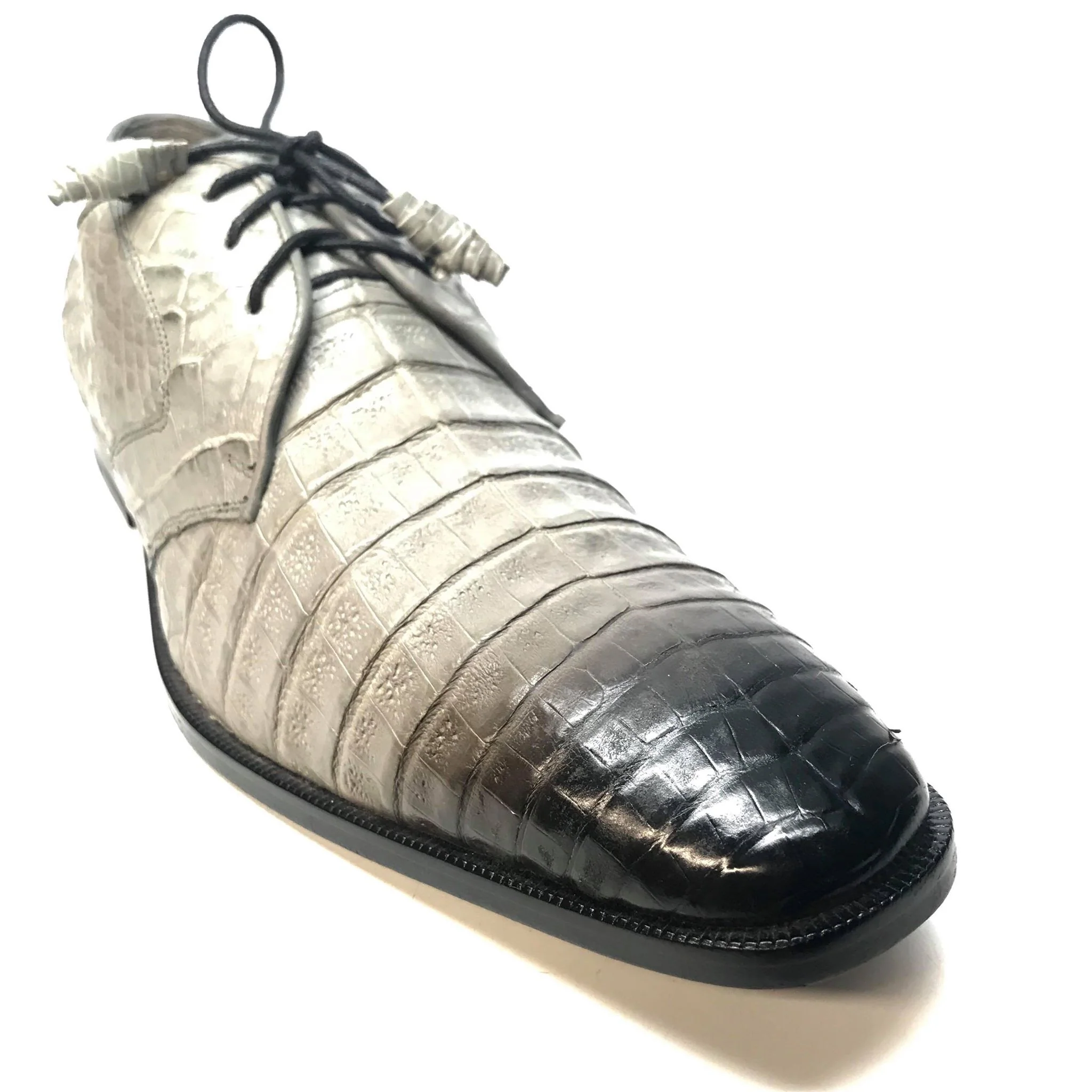 Los Altos Gray All-Over Crocodile Lace Up Dress Shoes - Image 3
