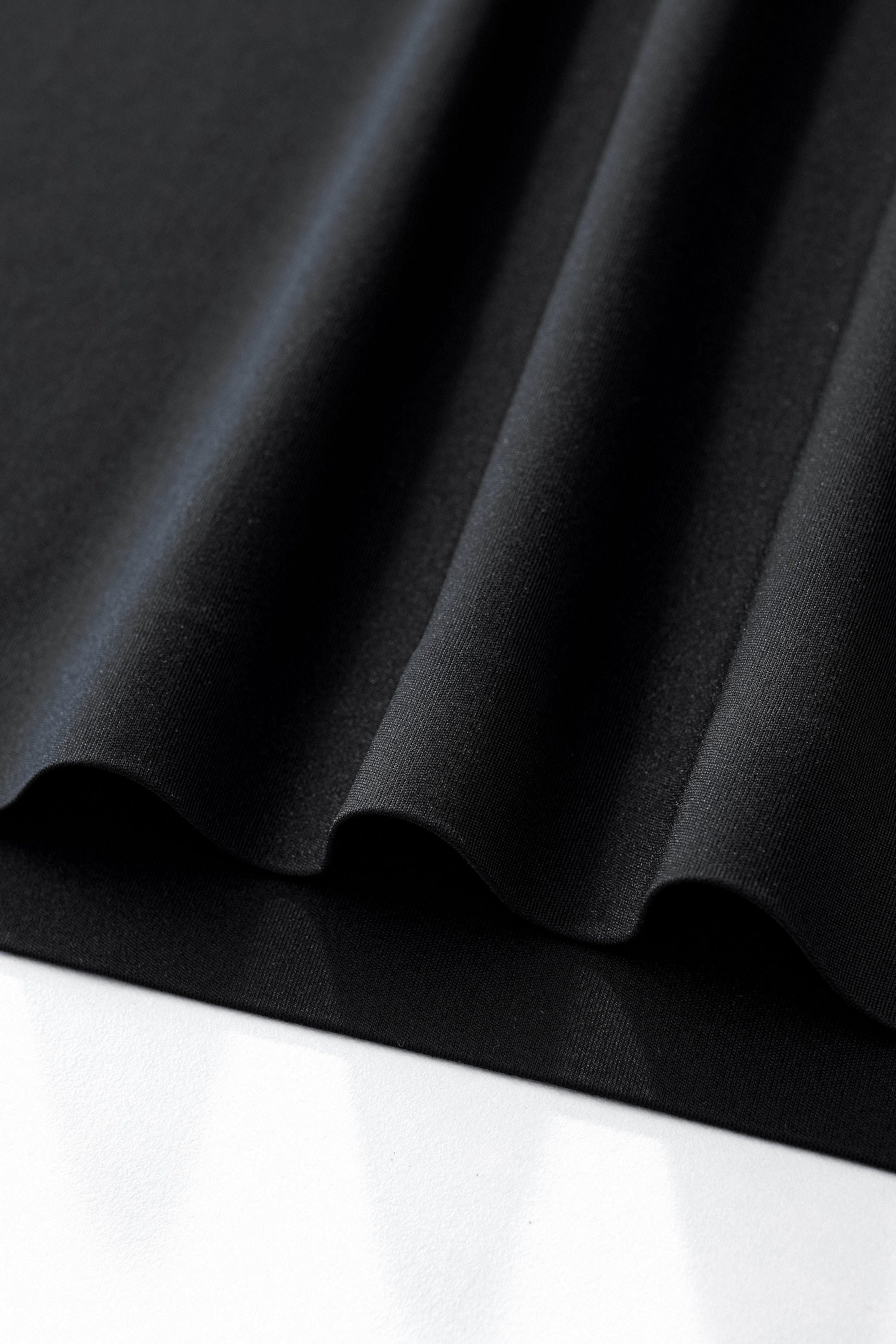 Lustre Matrix Polo BLACK/GOLD - Image 10