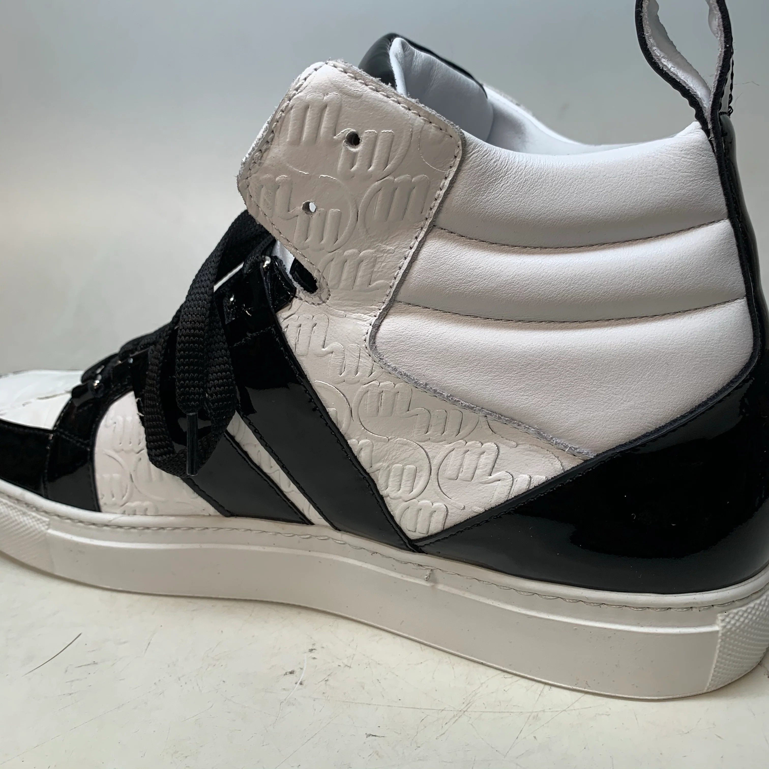 Mauri 8410 Black White Patent Alligator Sneakers - Image 5