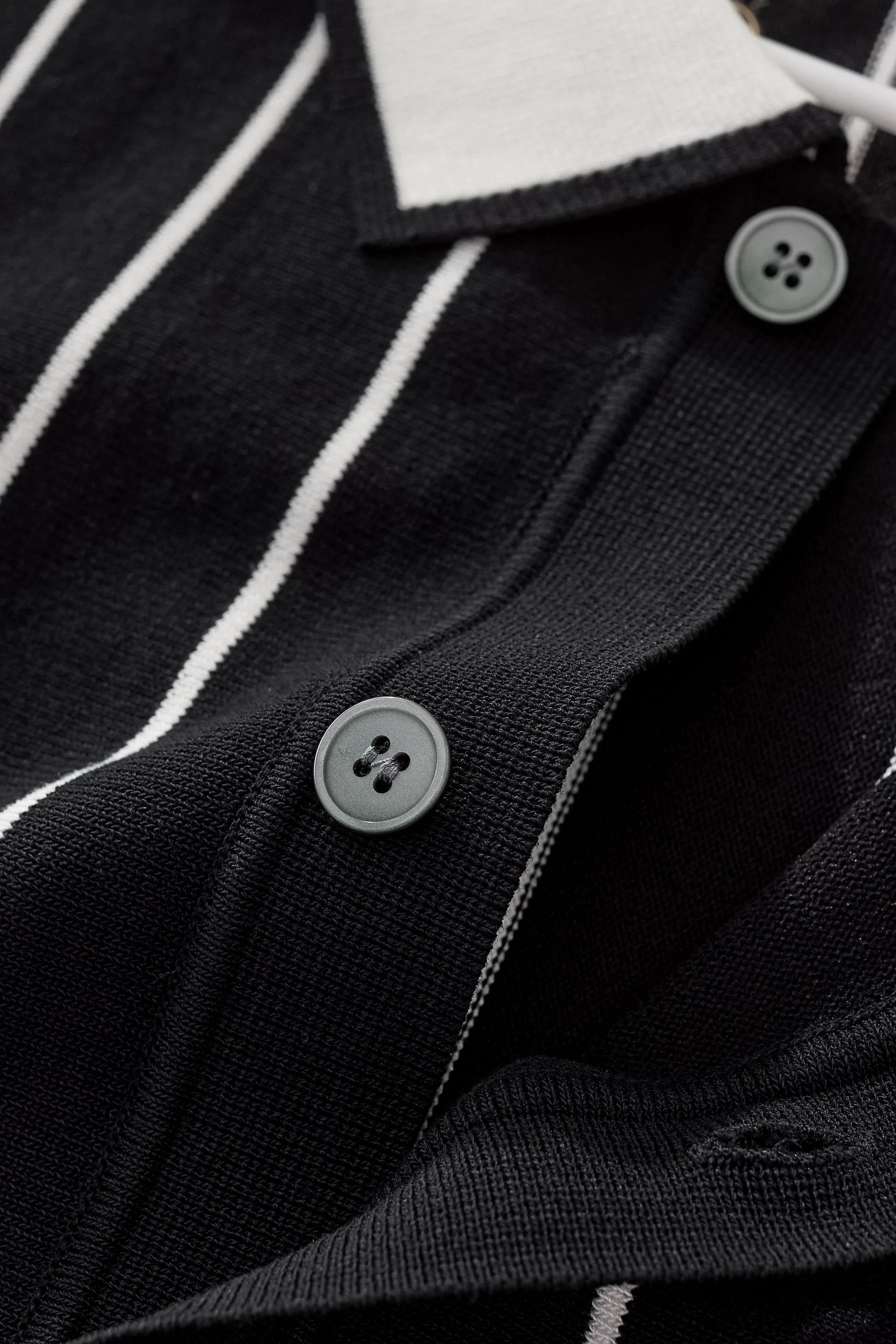 ModStripe Knit Shirt BLACK - Image 4