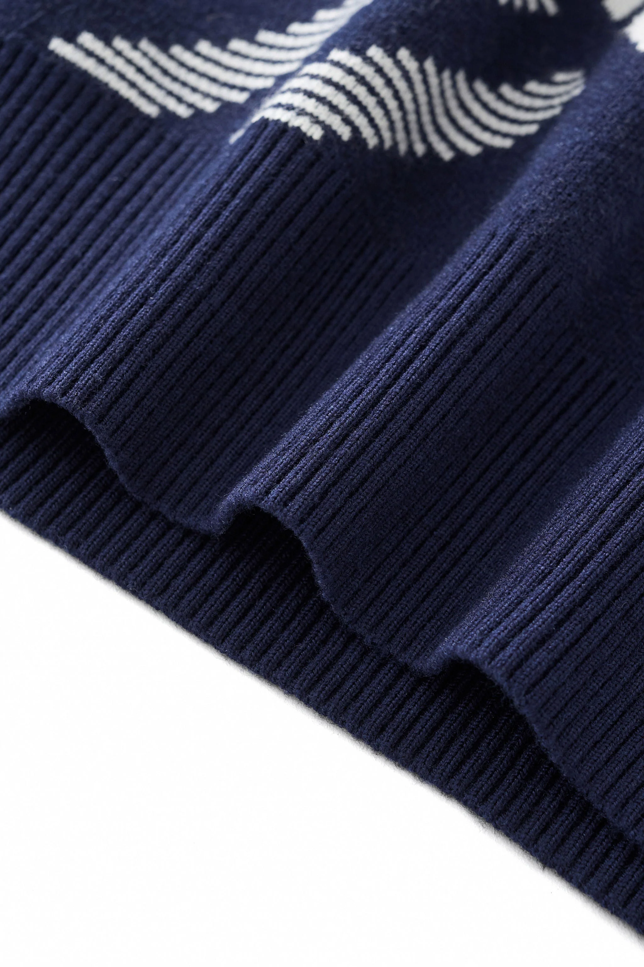 Paramount Lattice Knit LS NAVY - Image 8