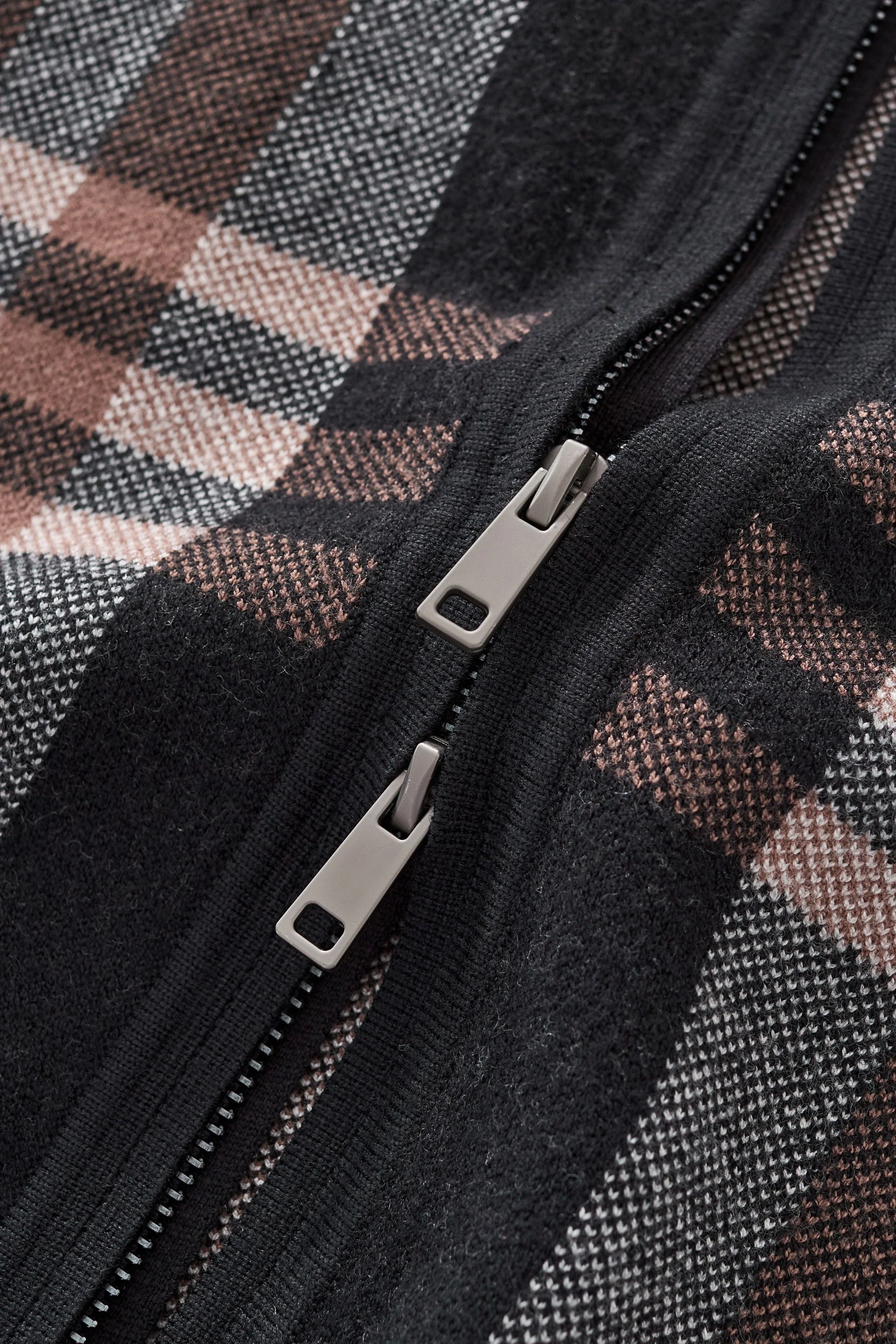 Paramount Plaid Knit Zip LS BLACK - Image 7