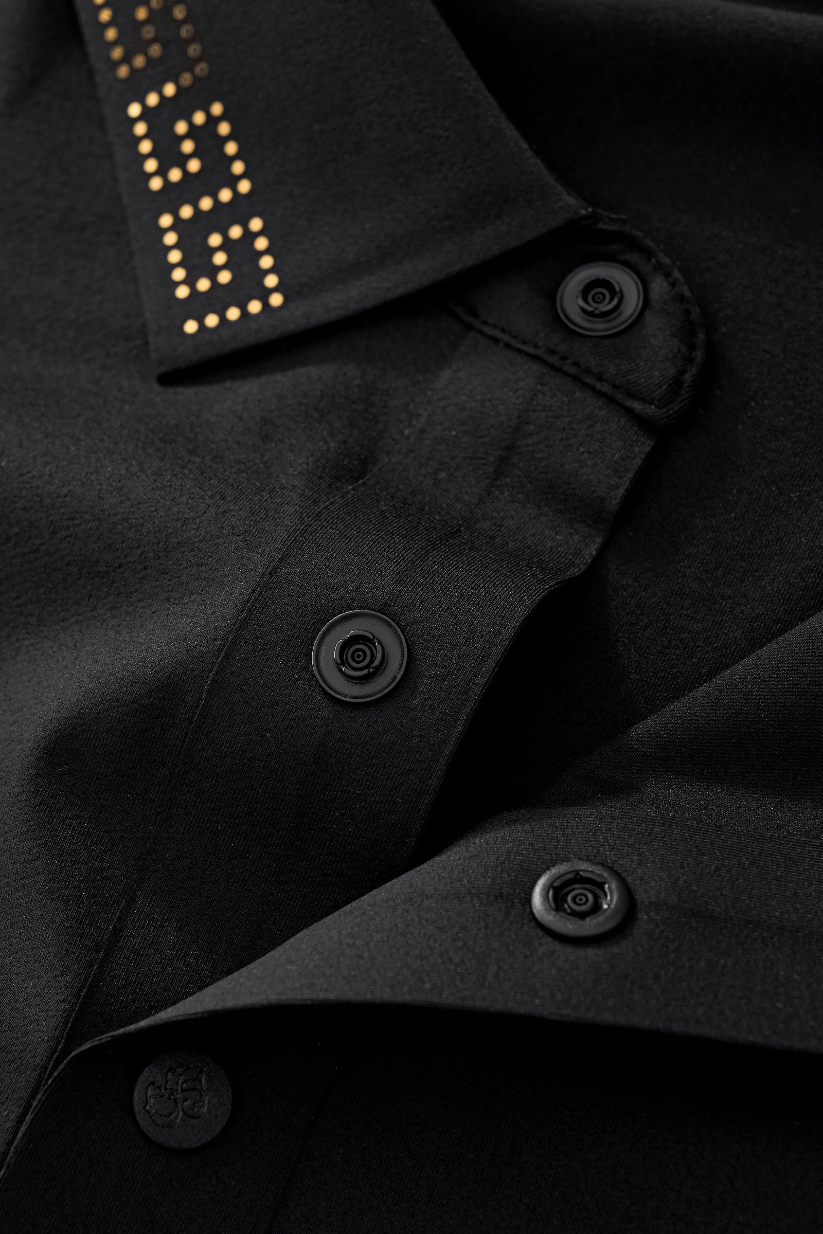 Perforated Collar Performance Polo – El Baron BLACK/GOLD - Image 6