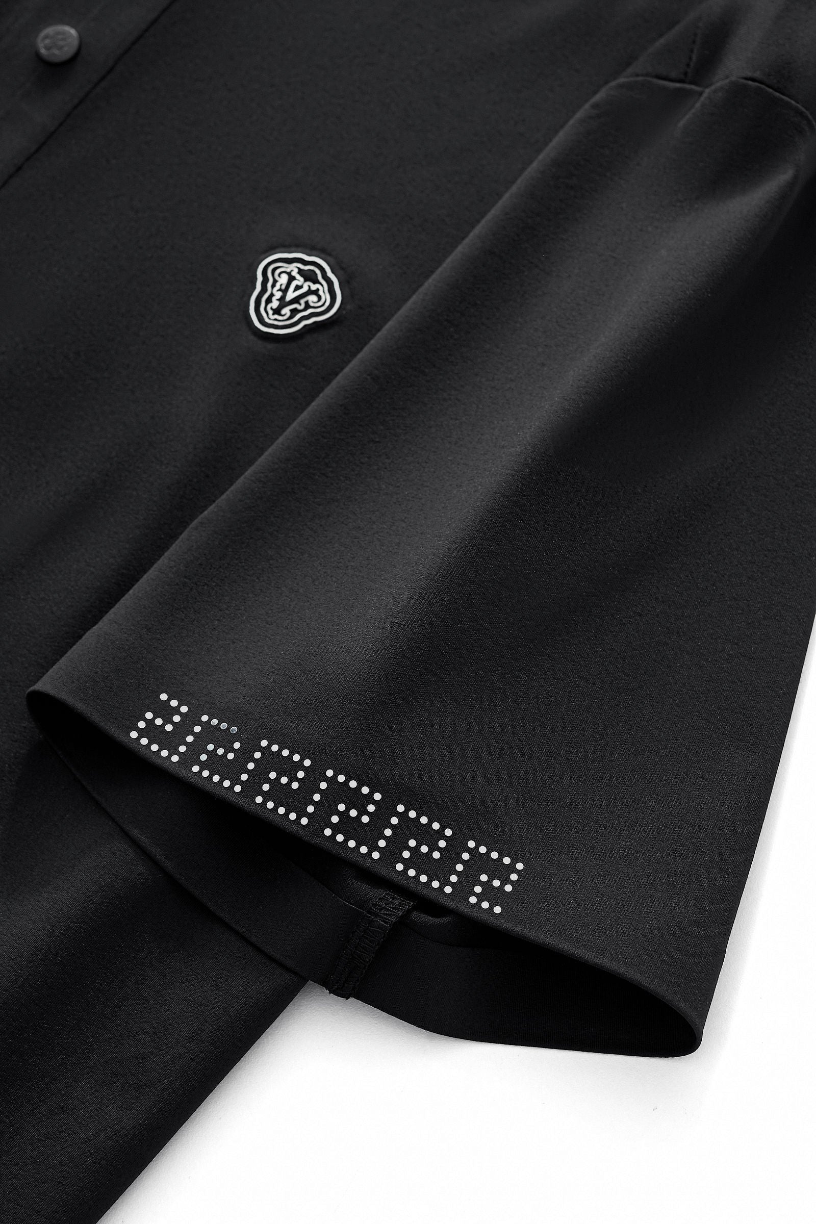 Perforated Collar Performance Polo – El Baron BLACK/SILVER - Image 5