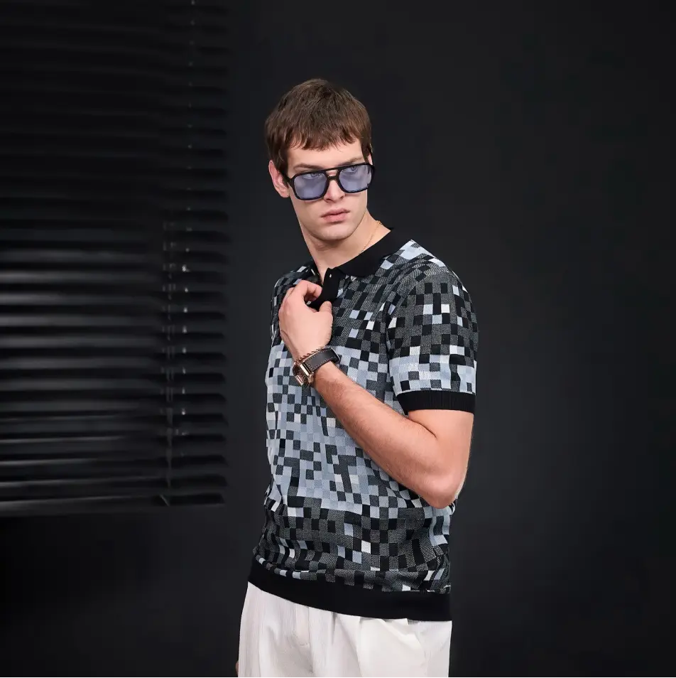 Pixel Fade Knit Polo BLACK - Image 12