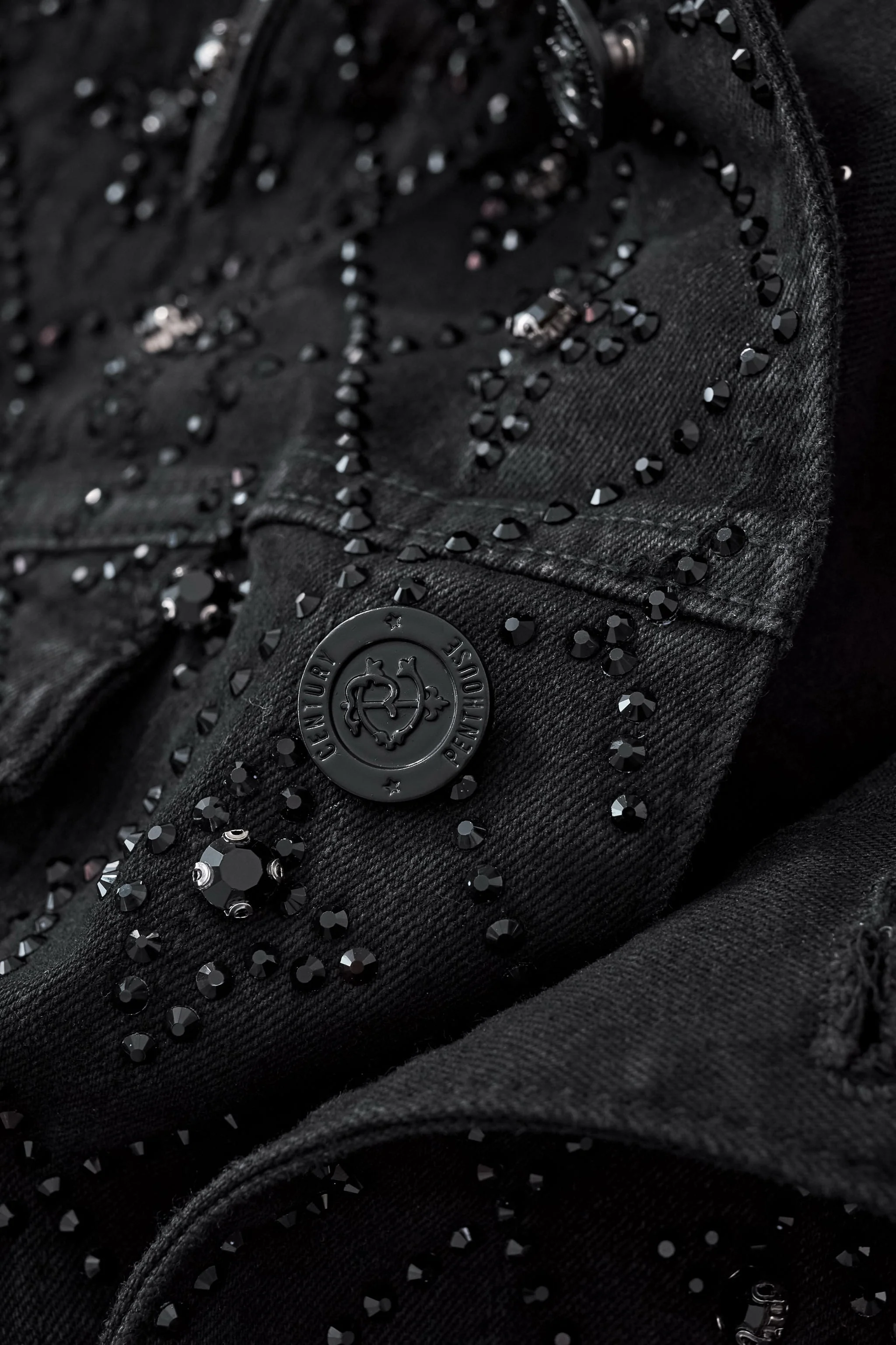 Radiant Embellished Denim Jkt – Century Penthouse BLACK - Image 7