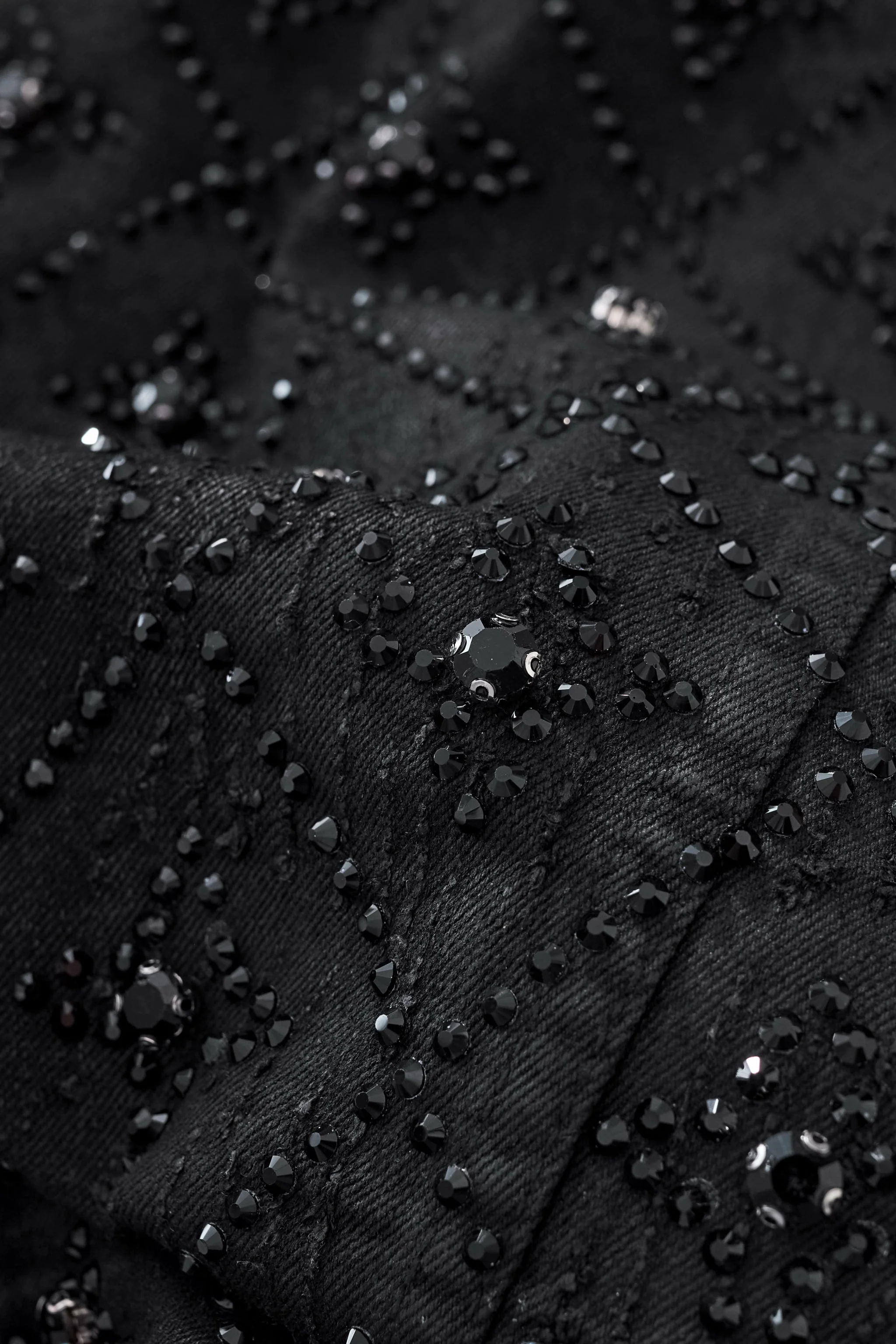 Radiant Embellished Denim Jkt – Century Penthouse BLACK - Image 8