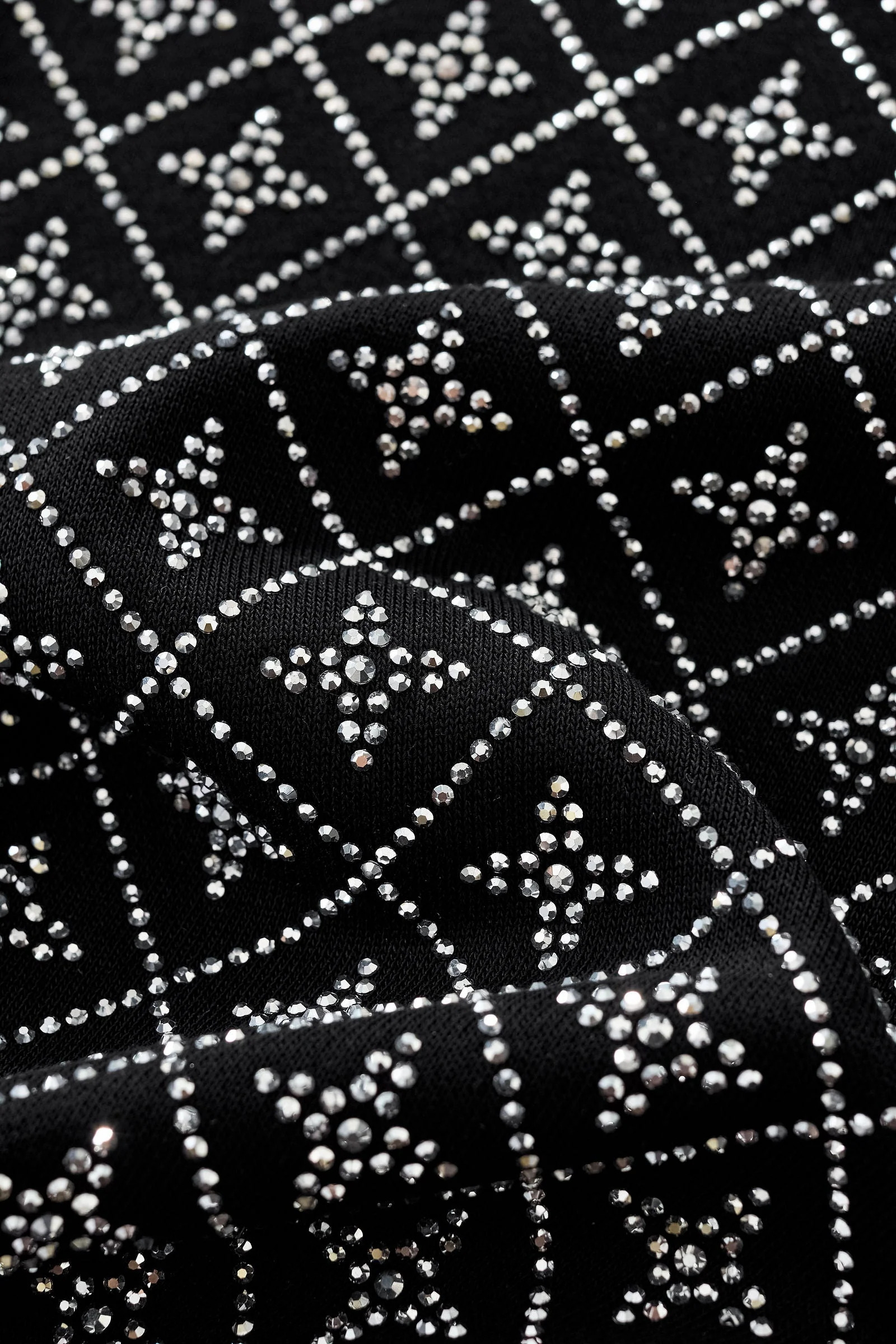 Radiant Grid Stone Short set – Century Penthouse BLACK/SILVER - Image 17