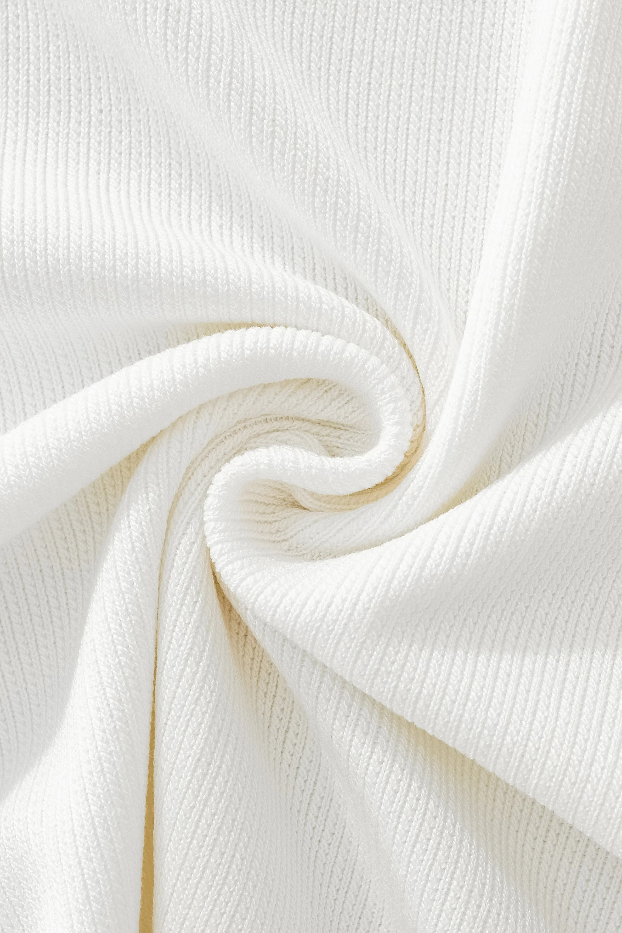 Refined Motion Knit Polo WHITE - Image 7