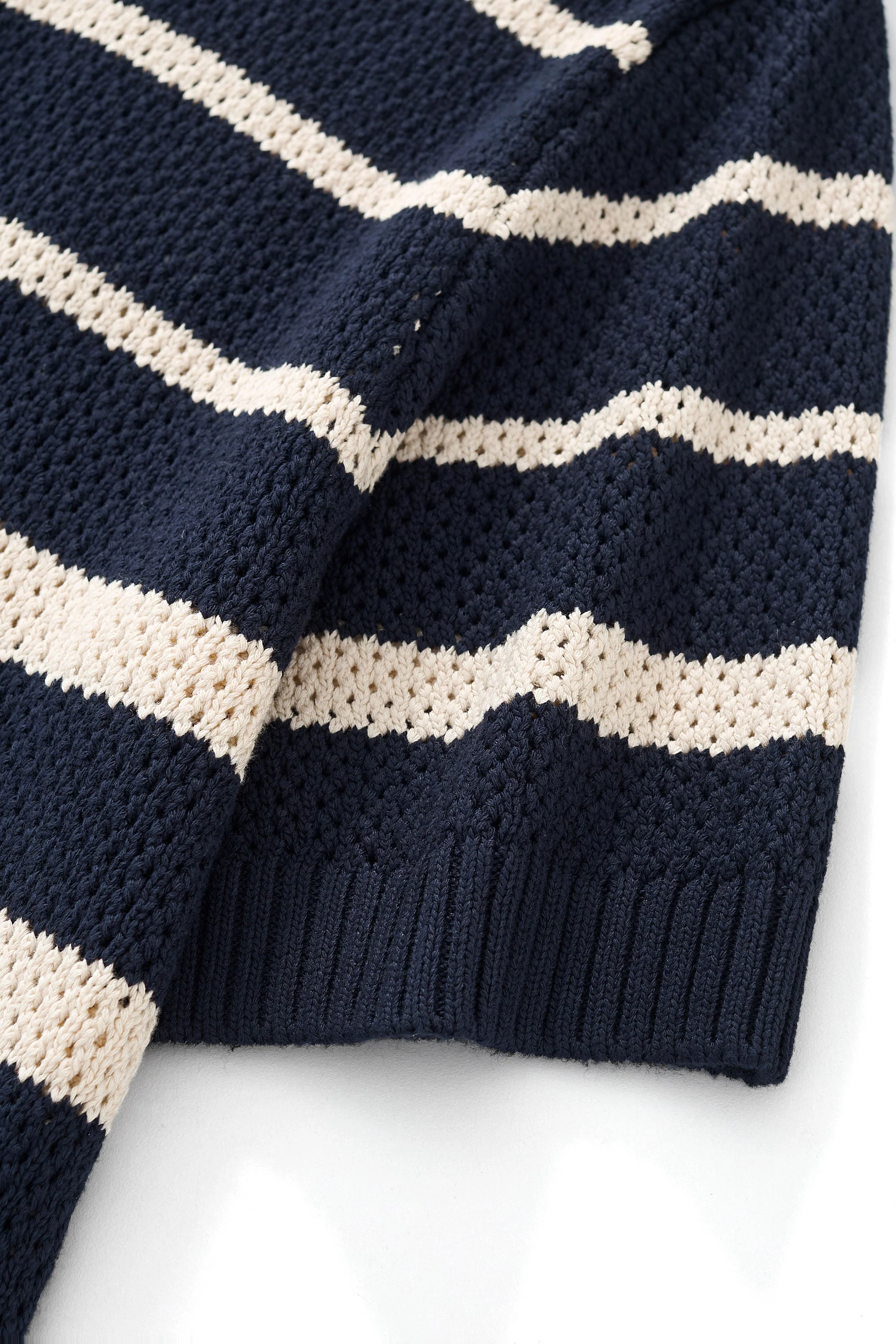 Regatta Mesh Stripe Knit SS Shirt NAVY - Image 5