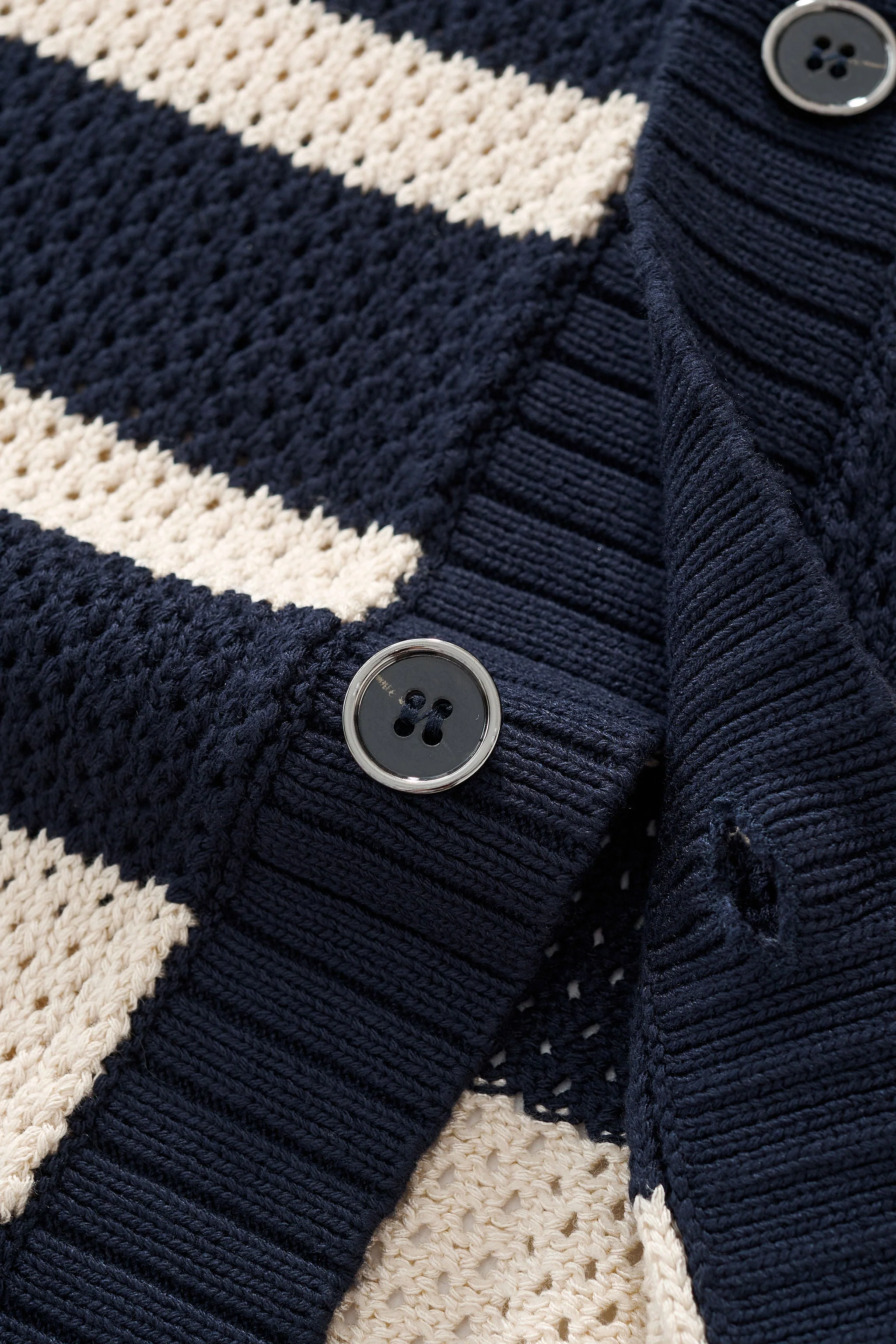 Regatta Mesh Stripe Knit SS Shirt NAVY - Image 7