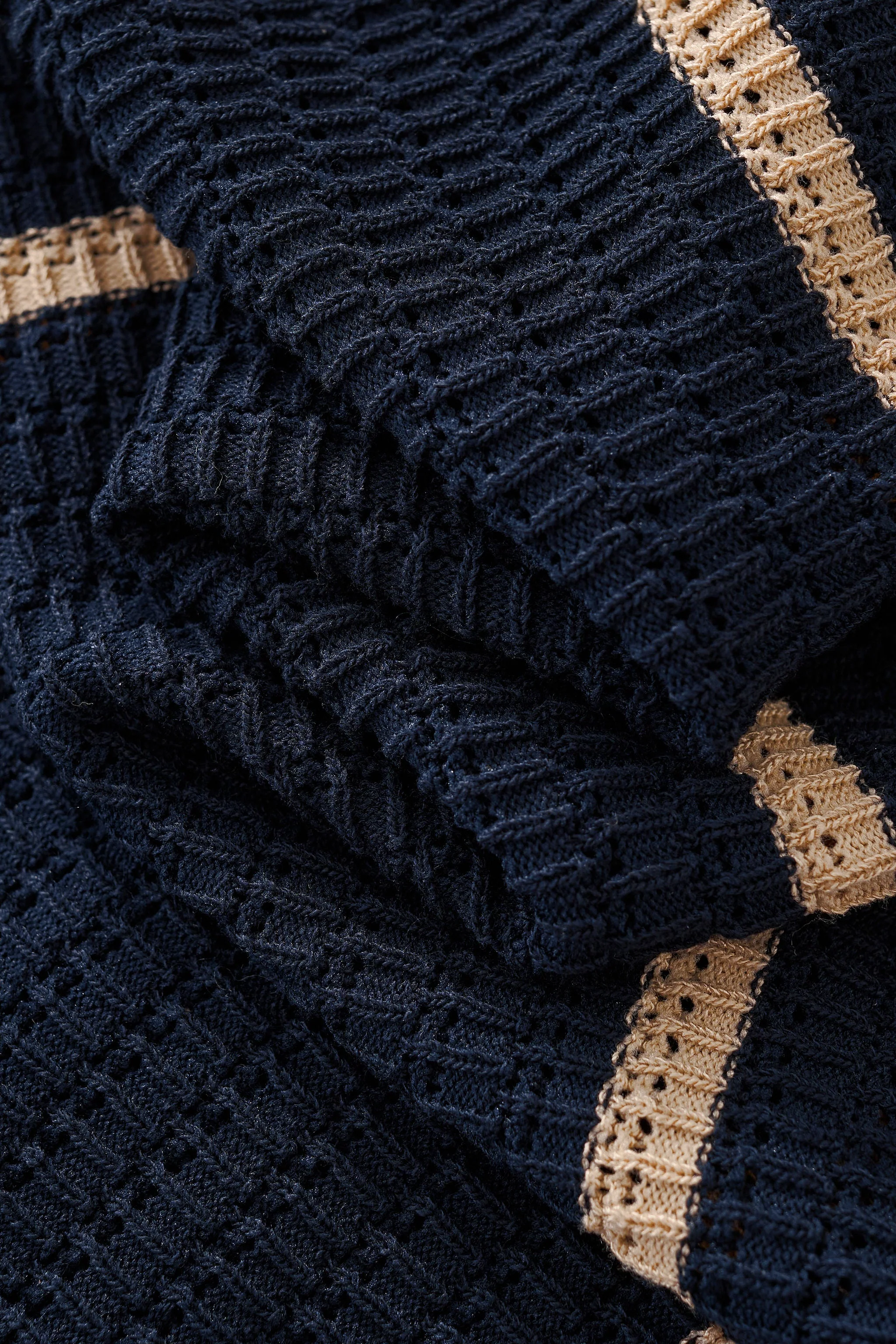 Riviera Stripe Mesh Knit SS Shirt NAVY - Image 11