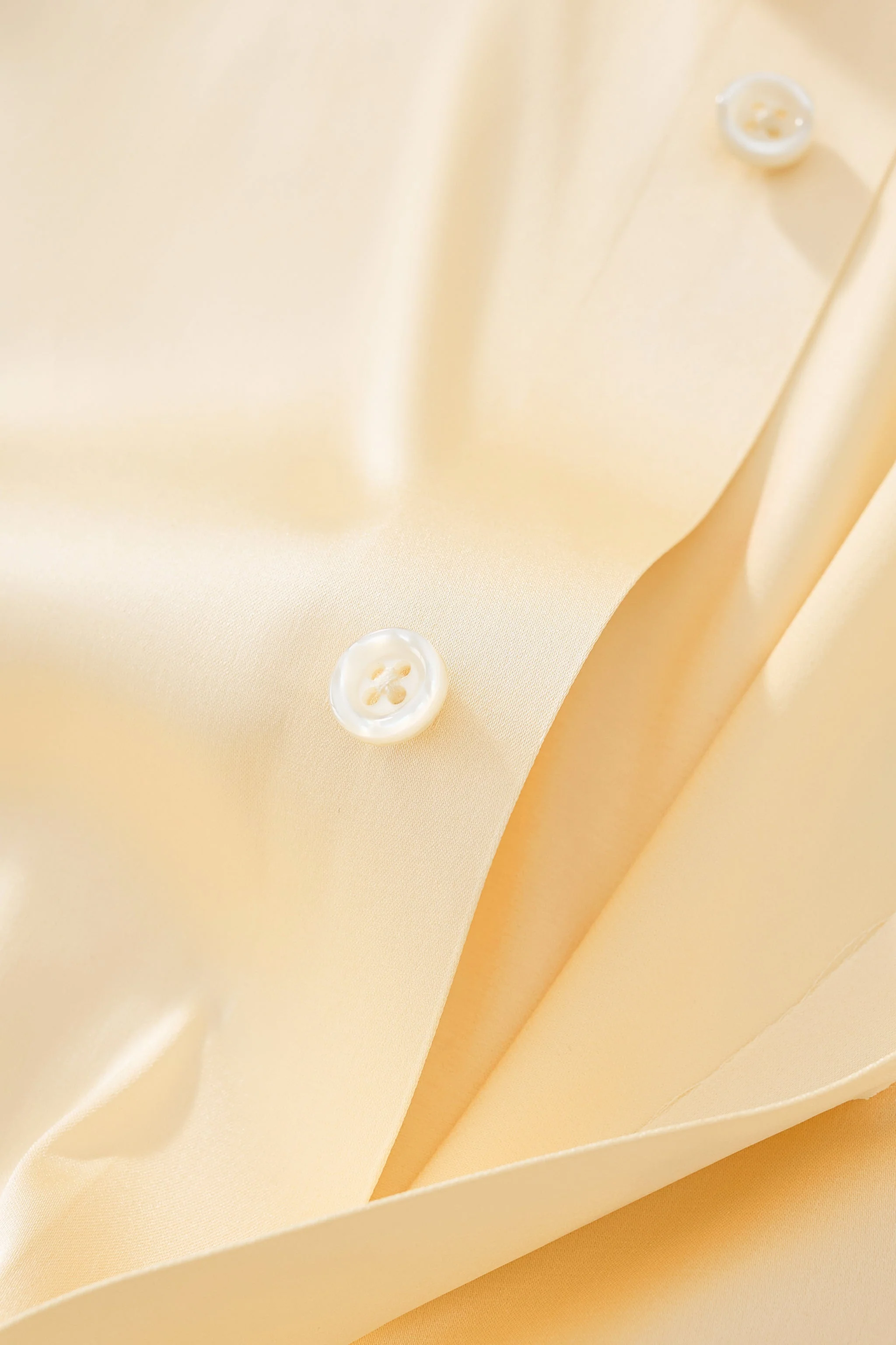 SIGNATURE SATIN STITCHLESS LS Shirt IVORY - Image 7