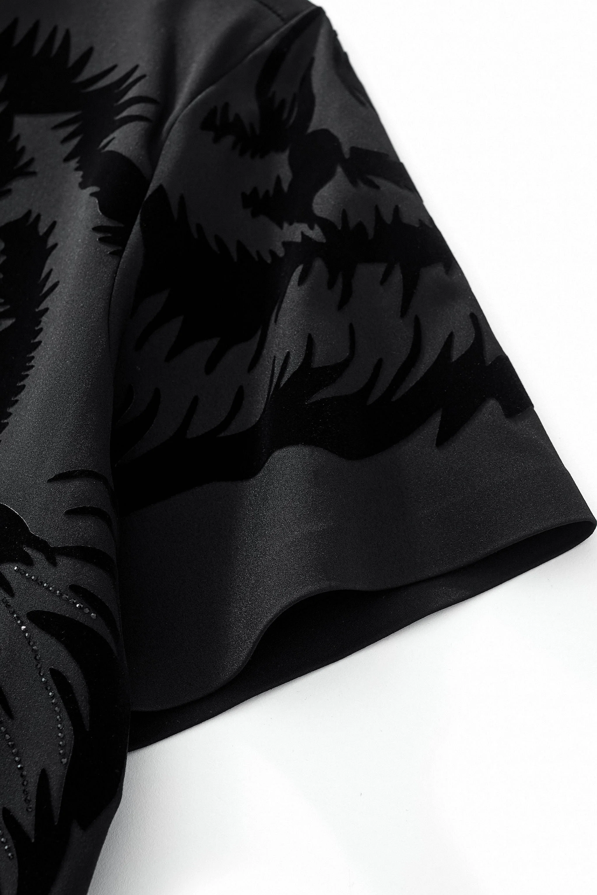 Tiger’s Wrath Embellished Polo BLACK - Image 6